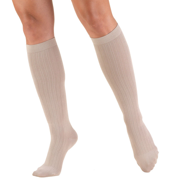 Pr/1 Truform Ladies Knee-High Compression Socks 15-20Mmhg Cable-Pattern Medium (13 1/2-16" Calf) Tan Latex-Free