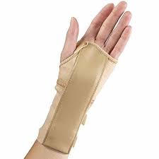 Ea/1 Champion Medium Elastic Wrist Splint Left Hand Lg (7 3/4 - 8 1/2") Padded Closure Beige