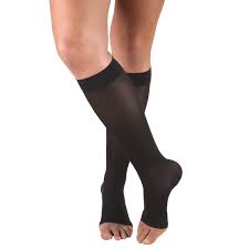 Pr/1 Truform Ladies Opaque 20-30Mmhg Knee-High Open-Toe Black Small (11-15") Compression Stockings Latex-Free