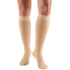 Pr/1 Truform Opaque 20-30Mmhg Ladies Knee High Closed Toe M (11 3/4-16 1/2") Compression Stocking Beige Latex Free