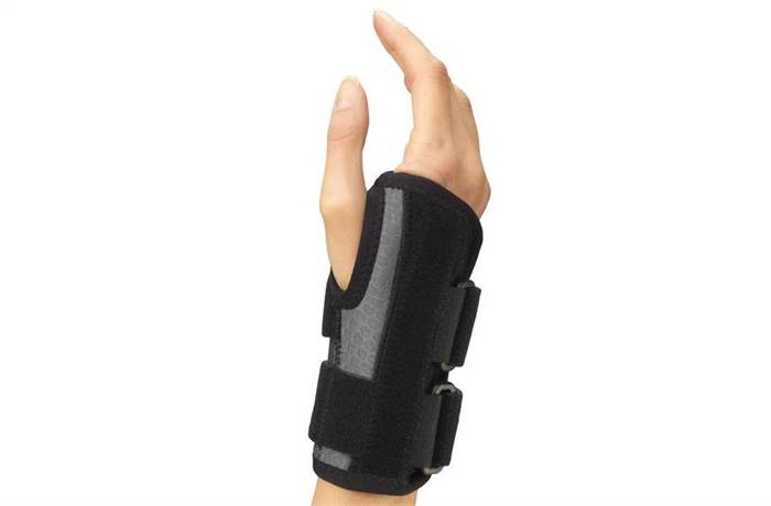 Ea/1 Champion Airmesh Wrist Splint Maximum Support Left-Hand Lg (7 1/4 - 8 1/2") Removable Metal Splint Lined W/ Lycra One-Hand Close