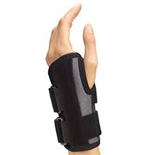 Ea/1 Champion Airmesh Maximum Wrist Splint Left M (6 - 7 1/4") Removable Metal Splint & One-Hand Adjustment Latex-Free