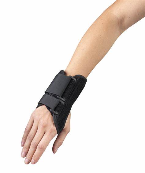 Ea/1 Otc Maximum 6" Wrist Splint Left Lg (7 1/2 - 8 1/2") Removable Palmar Splint & Flexible Stays Latex-Free